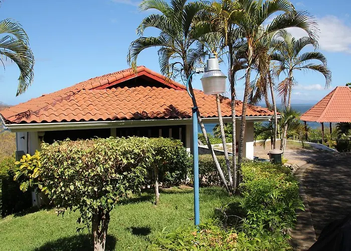 Los Almendros De Ocotal Aparthotel 3*