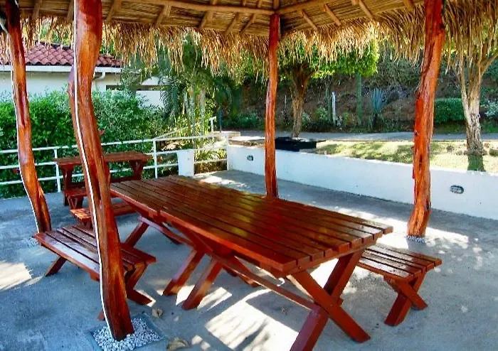 Los Almendros De Ocotal Aparthotel 3*