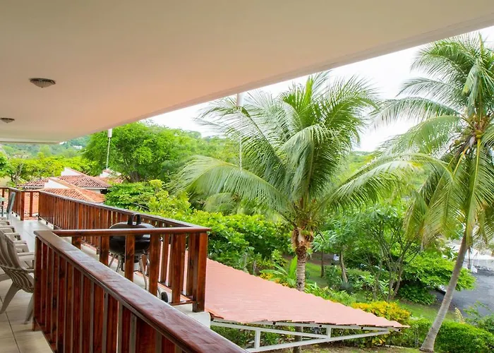 Los Almendros De Ocotal Aparthotel 3*