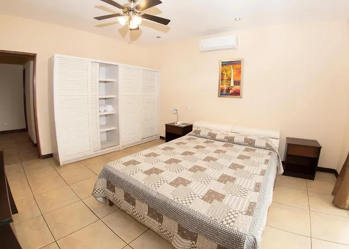 Aparthotel Los Almendros De Ocotal 3*